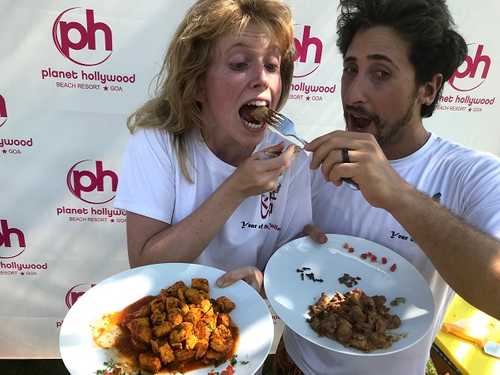 Jonny and Natalie tasting their food